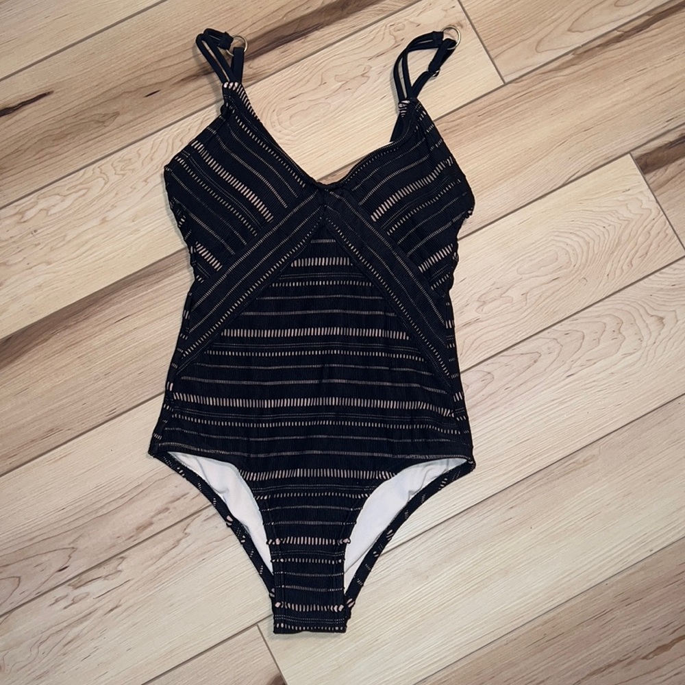 One piece swimsuit